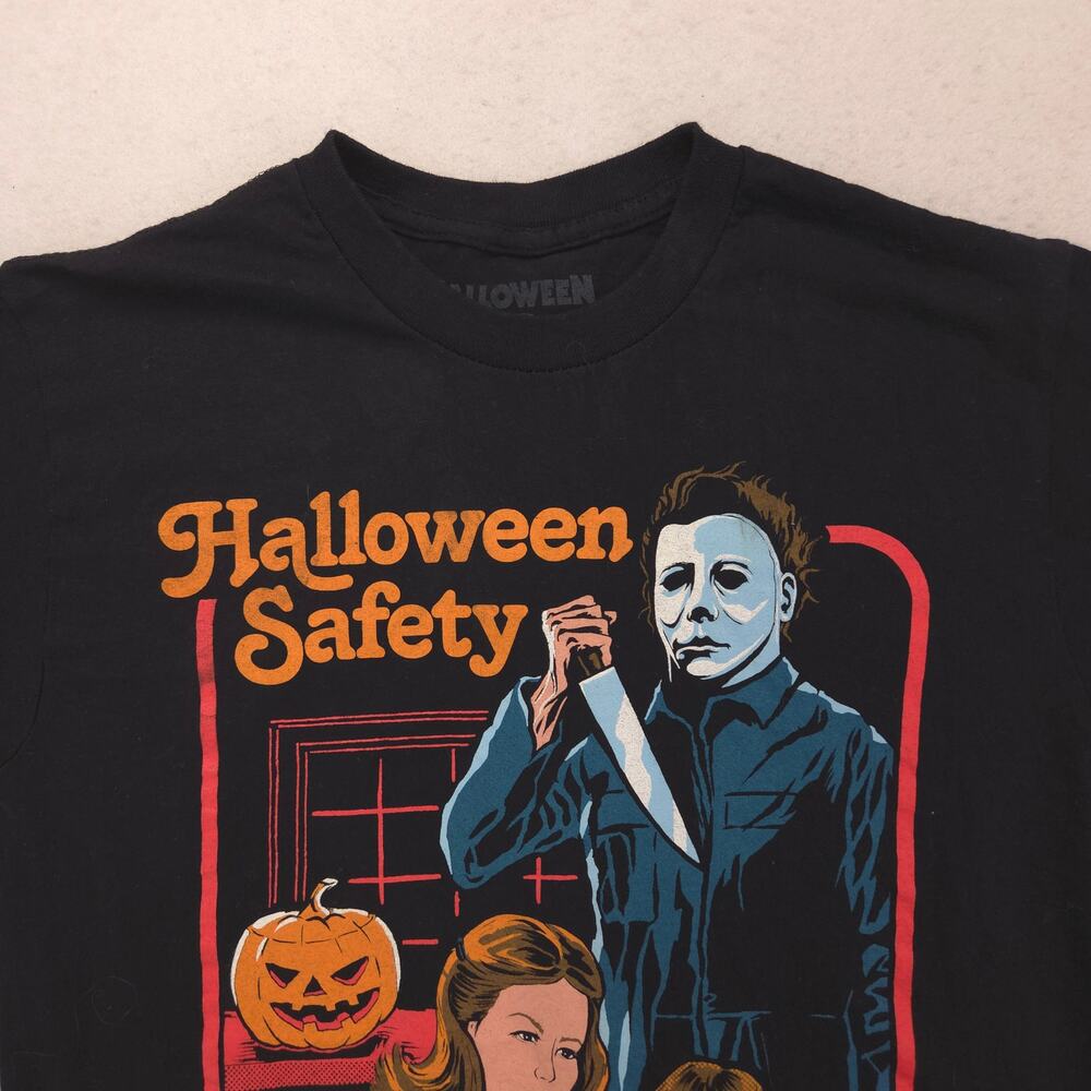 Halloween Movie Short Sleeve Crew Neck Graphic T Shirt Mens Size S Black 16248